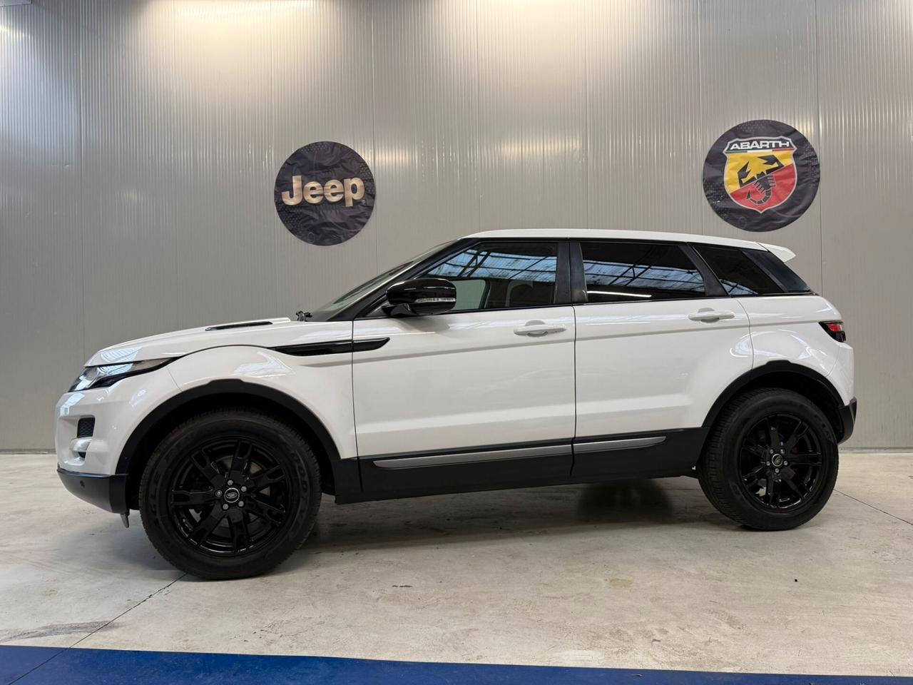 Land Rover Range Evoque 2.2 TD4 5p. Prestige