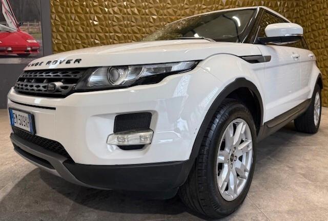 Land Rover Range Evoque 2.2 TD4 5p. Pure