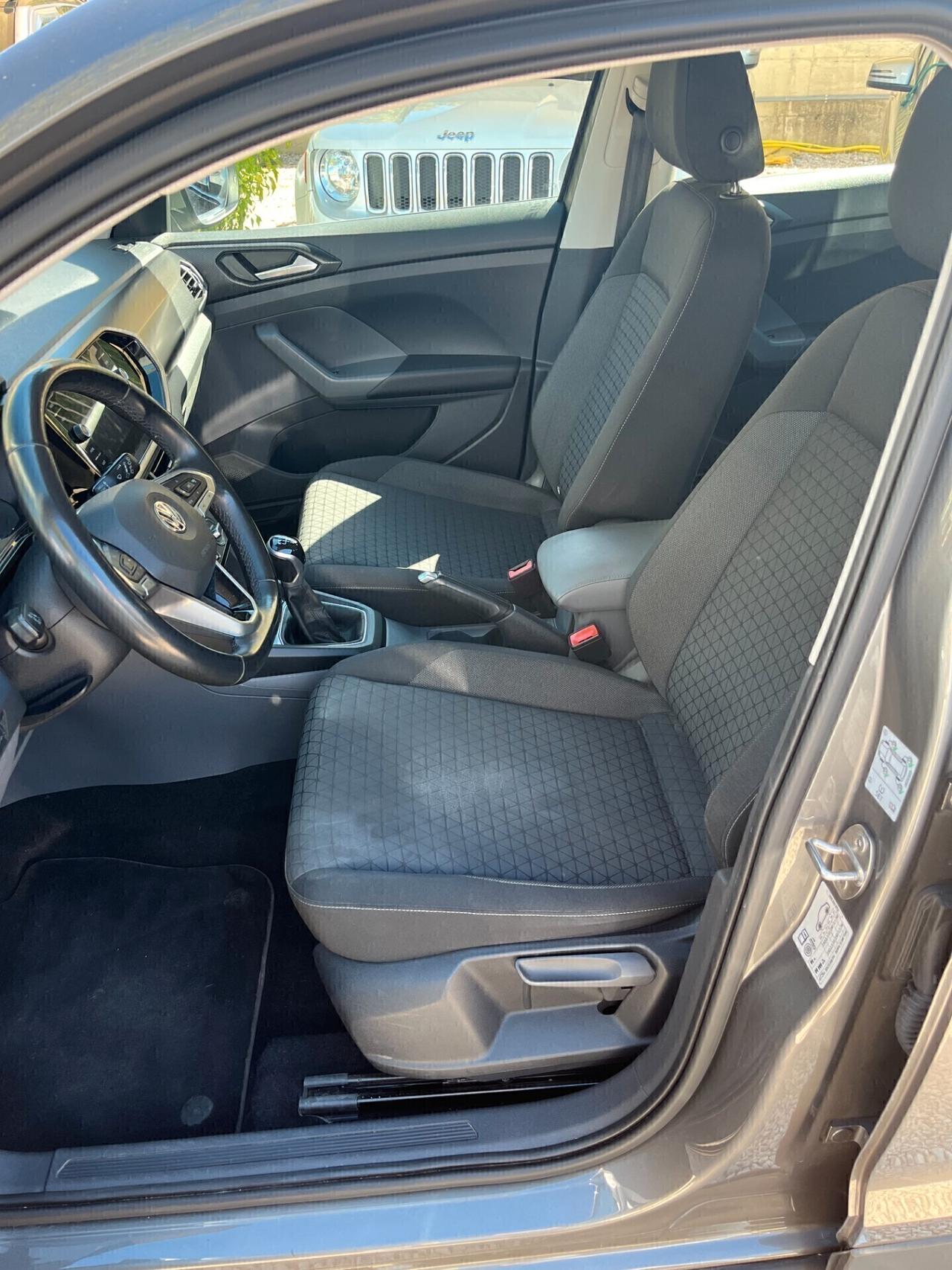 Volkswagen T-Cross 1000 BENZINA 95 CV KM CERTIFICATI UNICO PROPRIETARIO