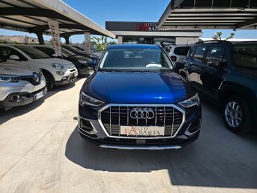 Audi Q3 35 TDI S tronic Business Advanced