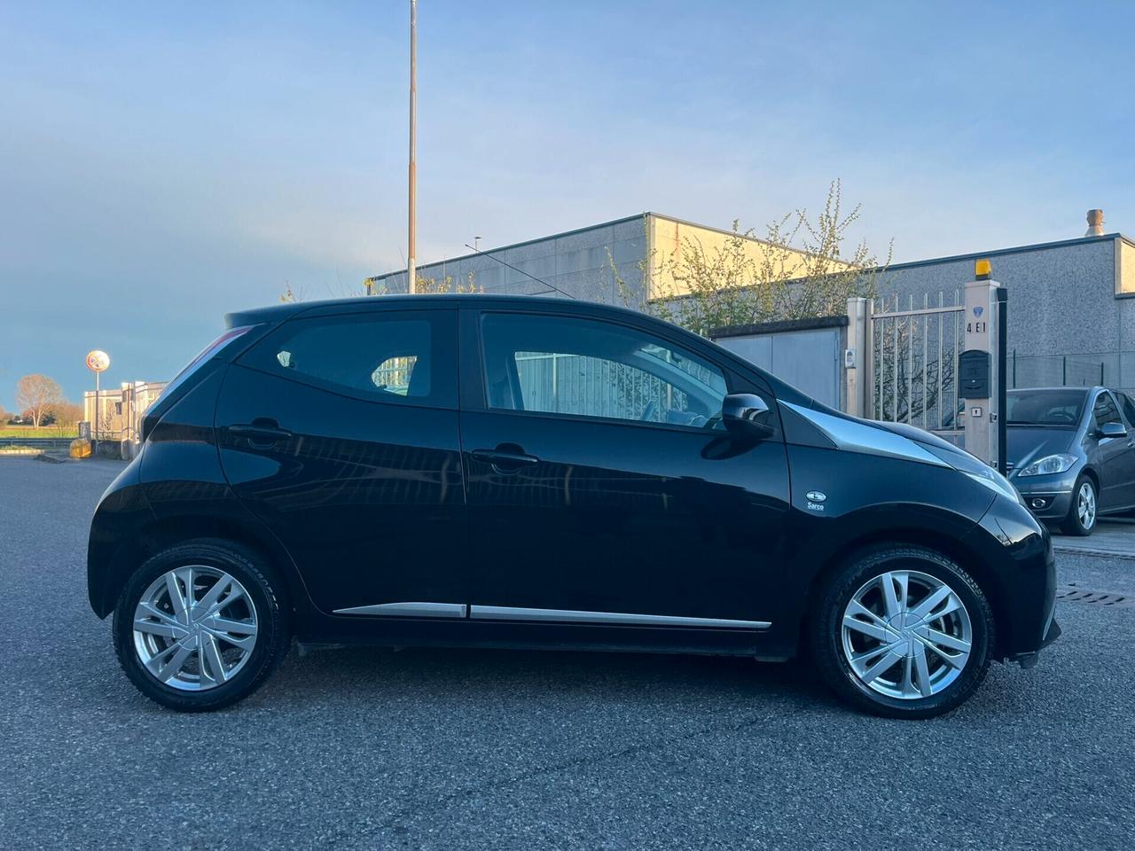 Toyota Aygo 1.0 12V CAMBIO AUTOMATICO