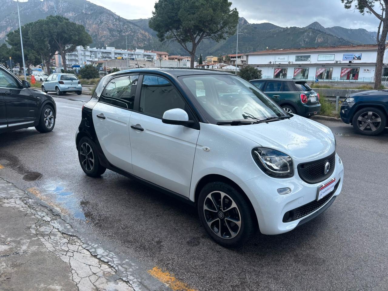 Smart ForFour 1.0