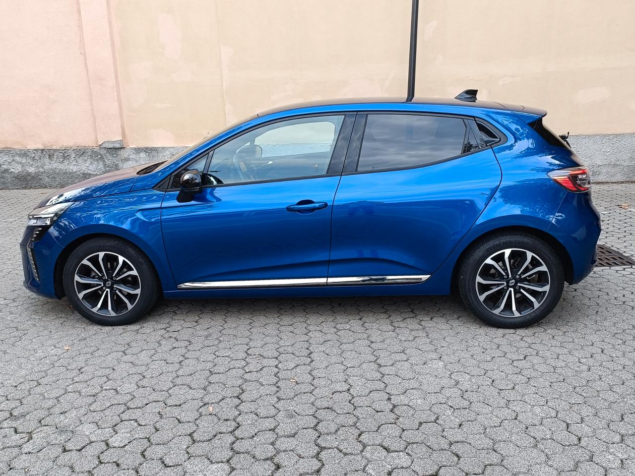 Renault Clio TCe 90 CV 5 porte Techno