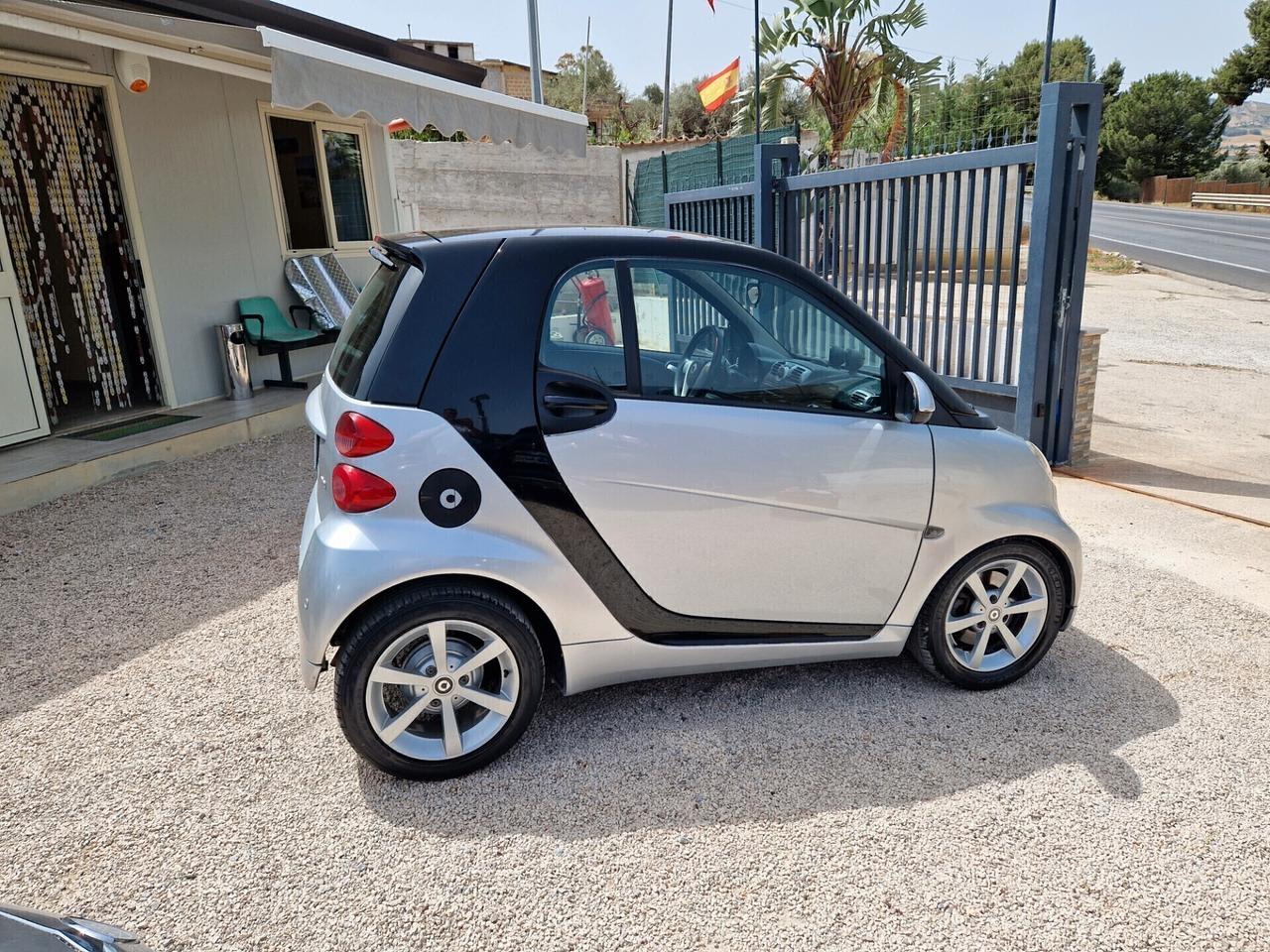 Smart ForTwo 1000 52 kW coupé pulse