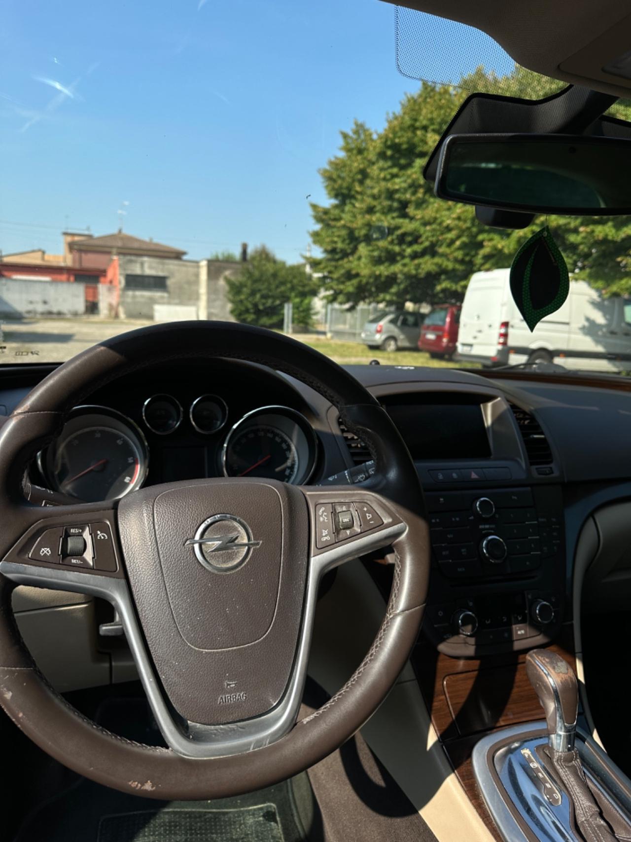 Opel Insignia 2.0 CDTI Automatico