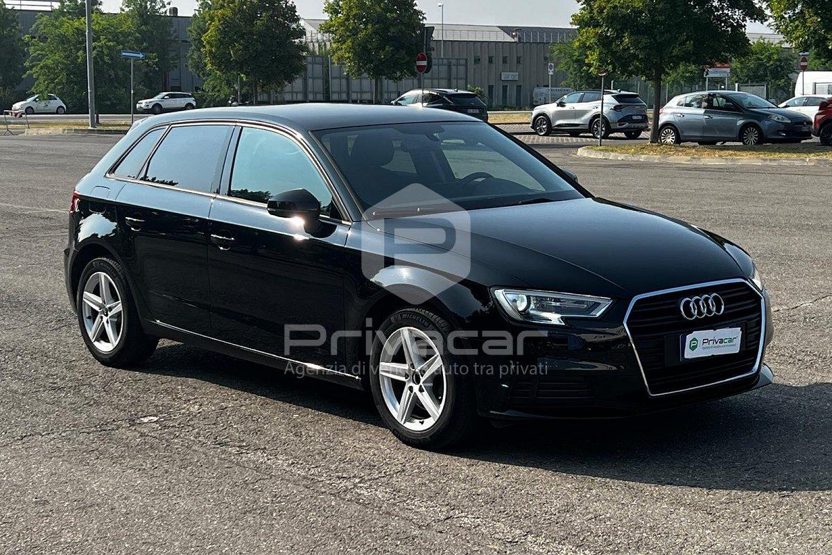 AUDI A3 1.6 TDI S tronic Business