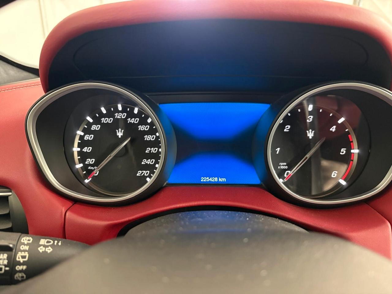 Maserati Levante V6 Diesel 275 CV AWD Granlusso