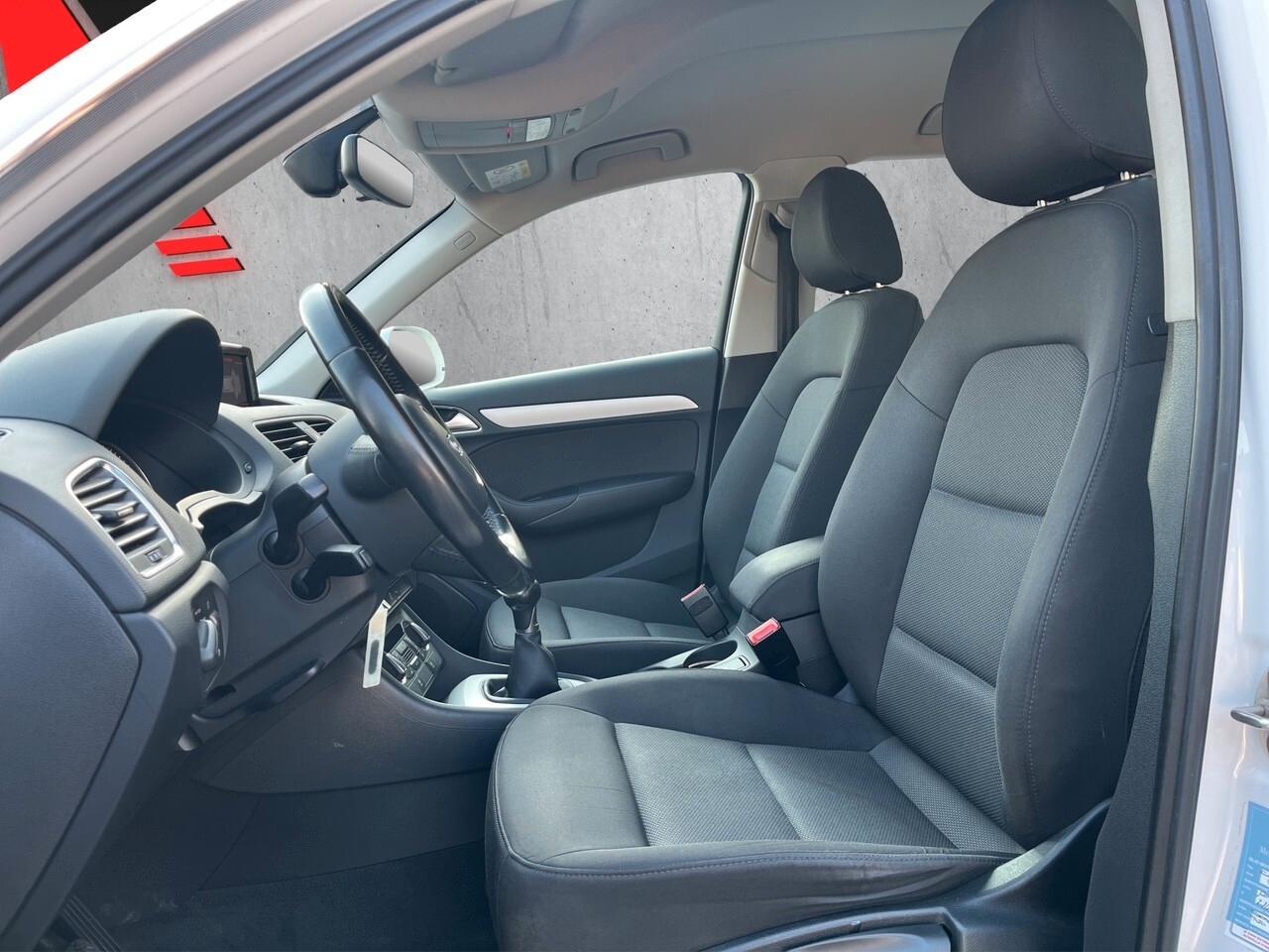 Audi Q3 2.0 TDI 120 CV Sport