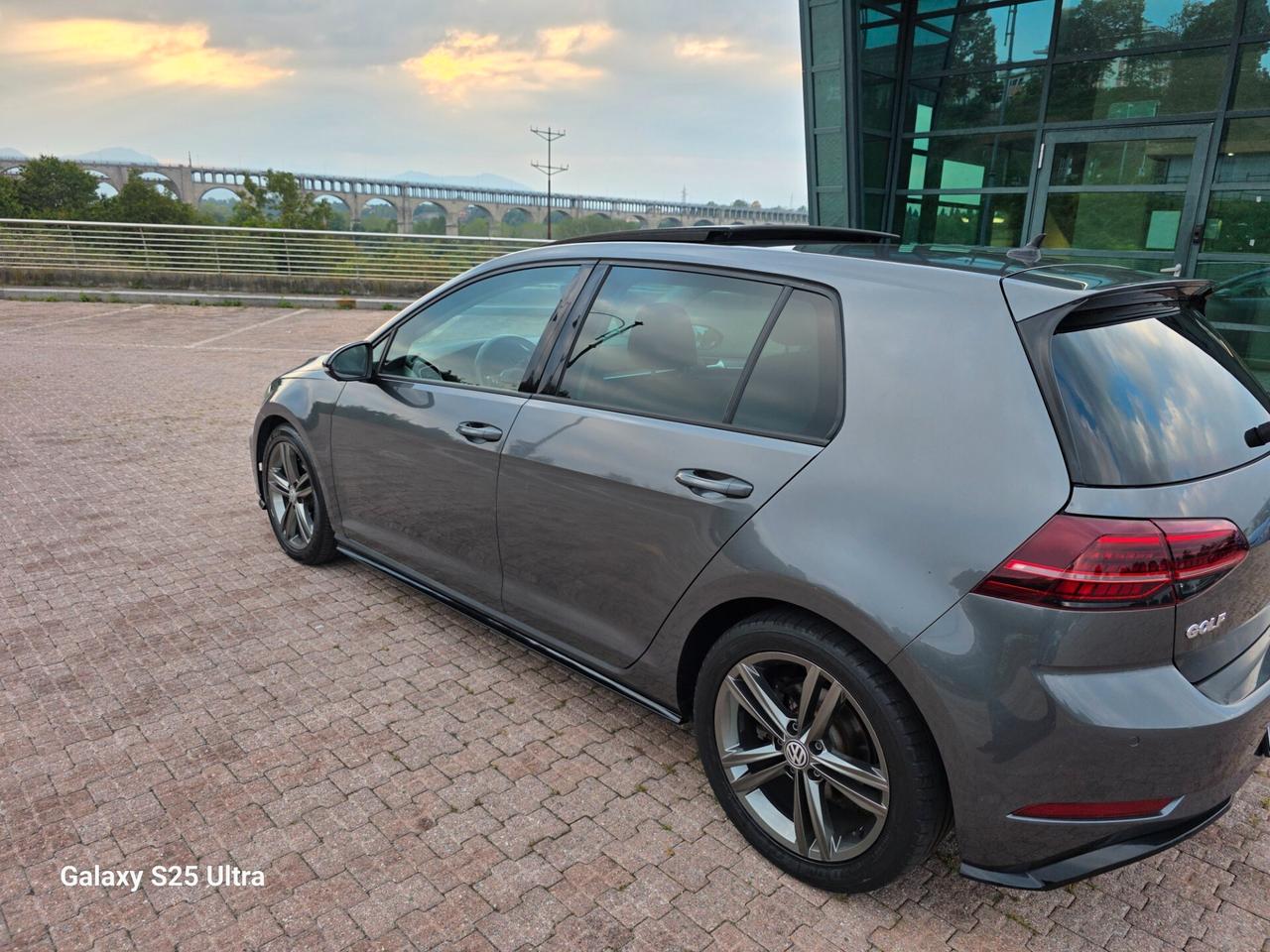 Volkswagen Golf 1.6 TDI R line tetto apribile ritiro usato/scambio