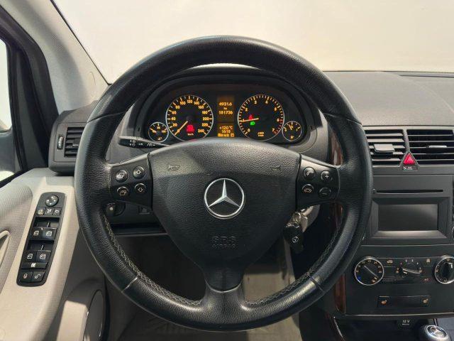 MERCEDES-BENZ A 180 AUT. Elegance OK NEOP