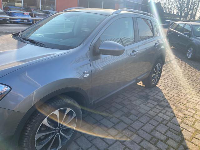 NISSAN Qashqai 2.0 dCi DPF 4WD aut. n-tec