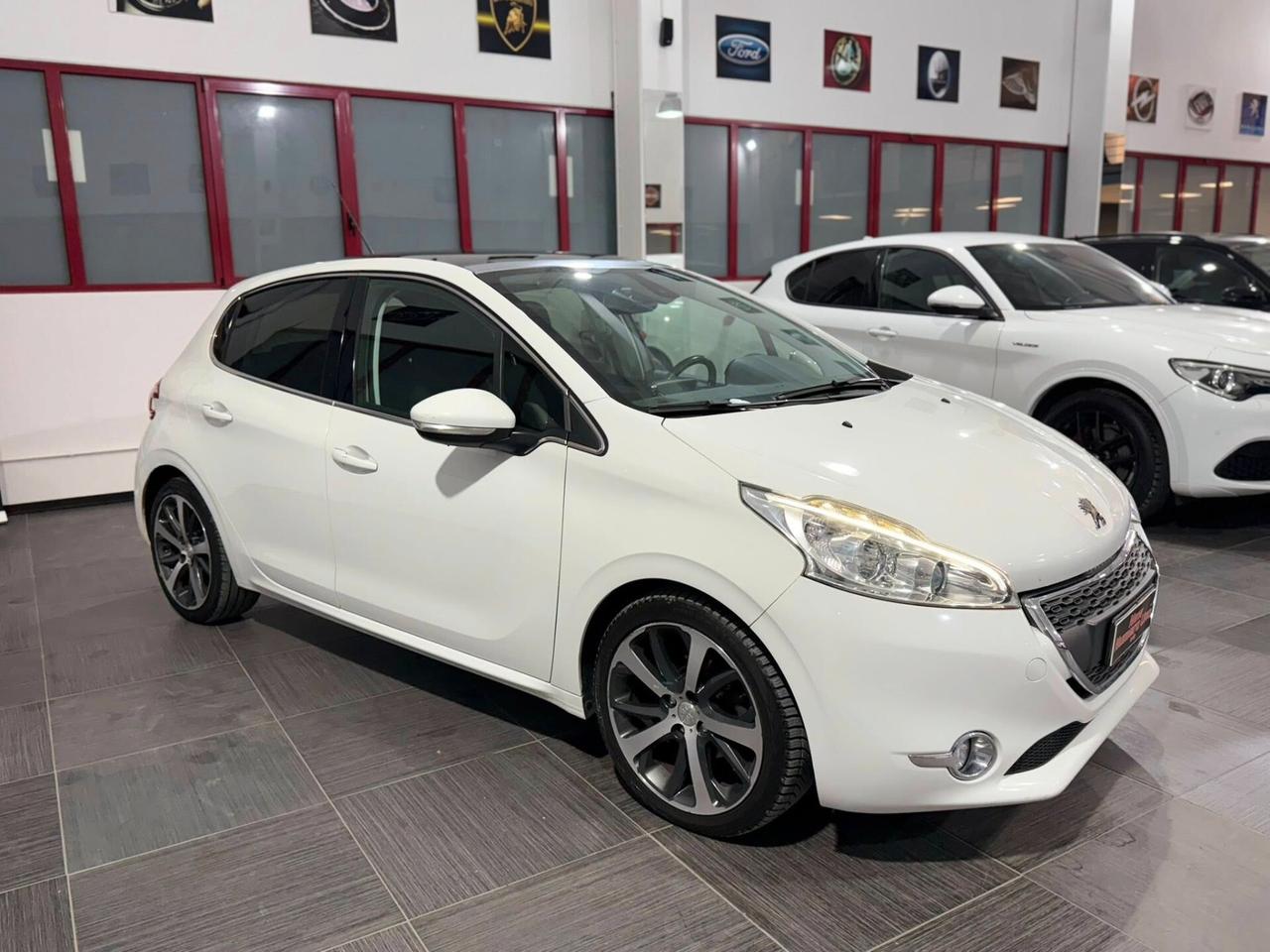 Peugeot 208 1.6 Bluehdi 92cv Allure 2013