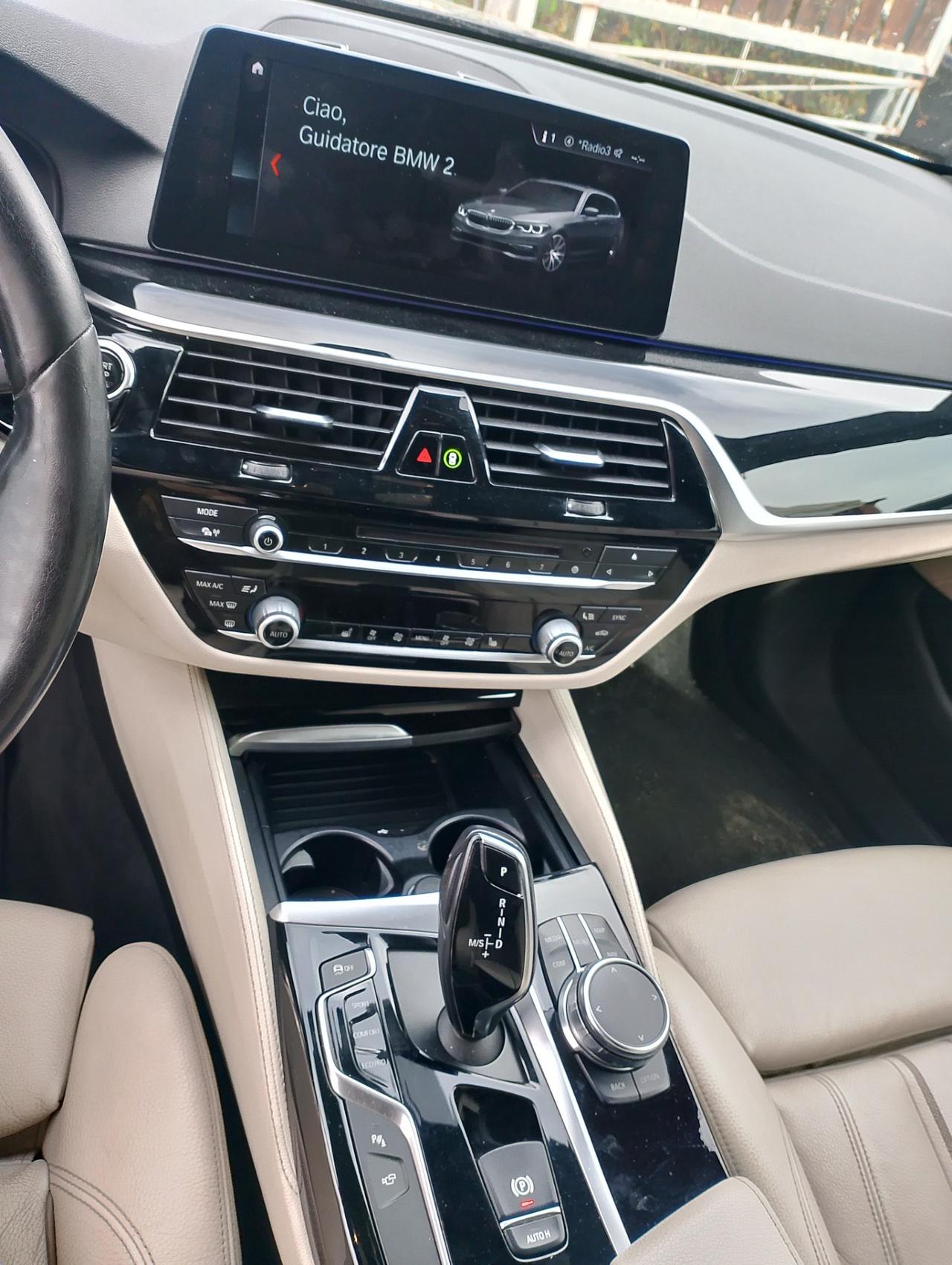 Bmw 530 530d xDrive 249CV Touring Msport