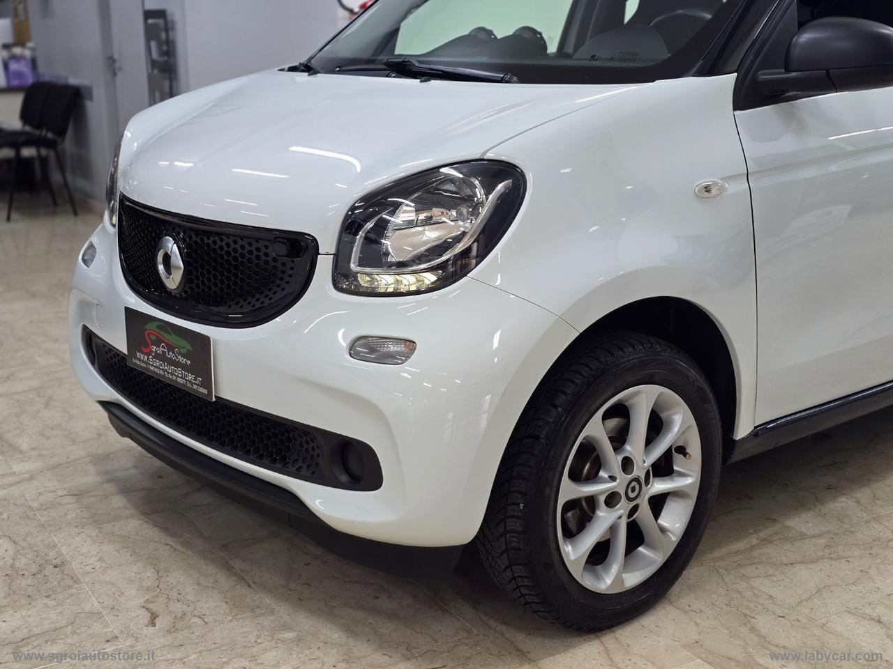 SMART forfour 70 1.0 twinamic Passion