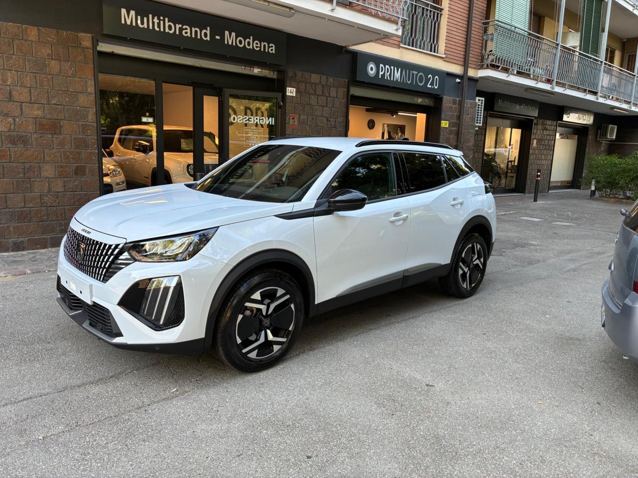 Peugeot 2008 PureTech 100 S&S Allure