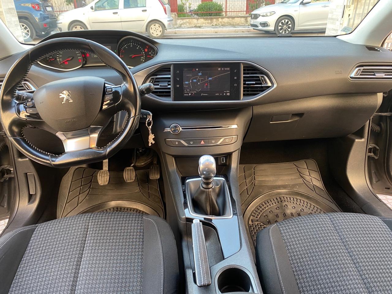 Peugeot 308 BlueHDi 130 S&S SW Active