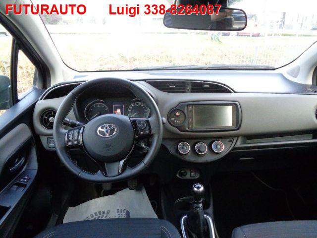 TOYOTA Yaris 1.5 5 porte Active