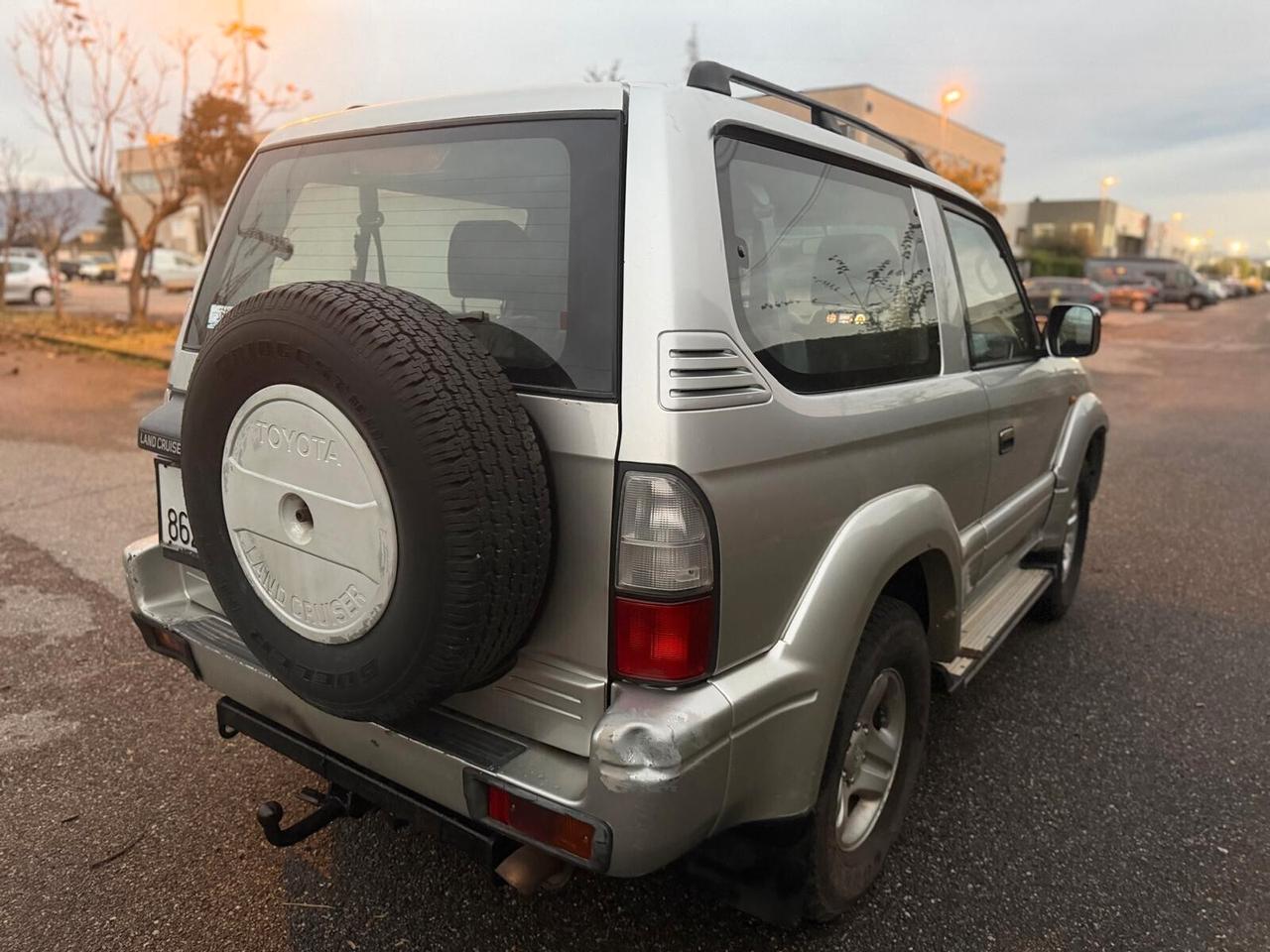 Toyota Land Cruiser 3.0 Tdi D-4D cat 3 porte KDJ90 GX
