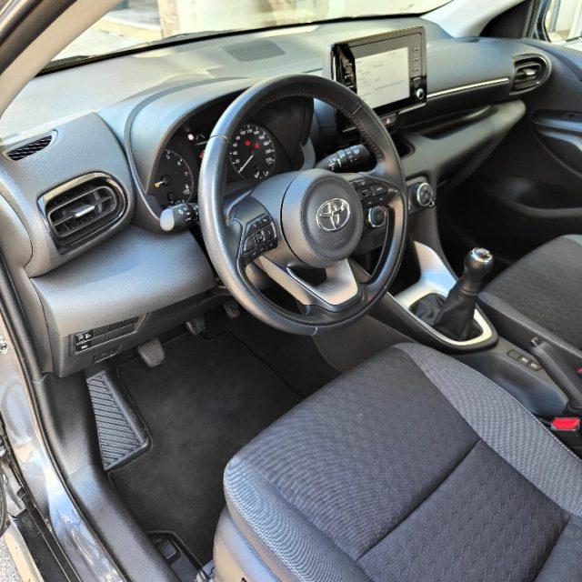 TOYOTA Yaris 1.0 Business