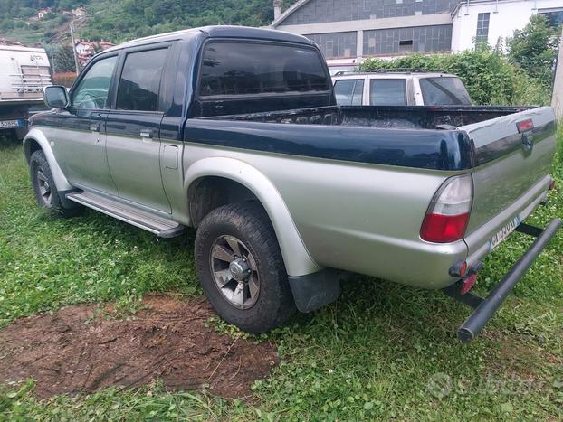 Mitsubishi L200