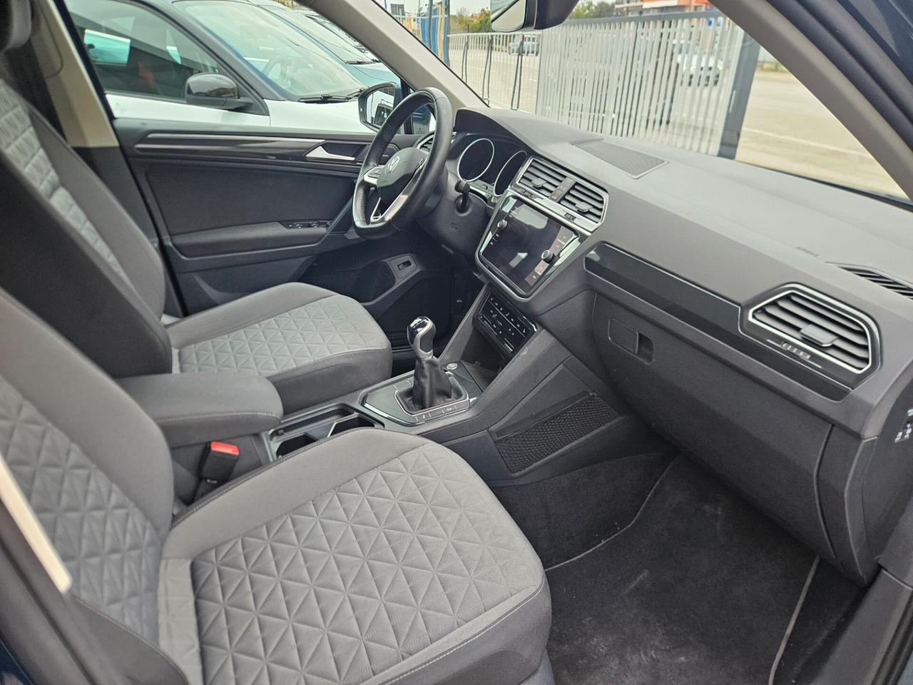 Volkswagen Tiguan 2.0 TDI SCR 122cv Edition