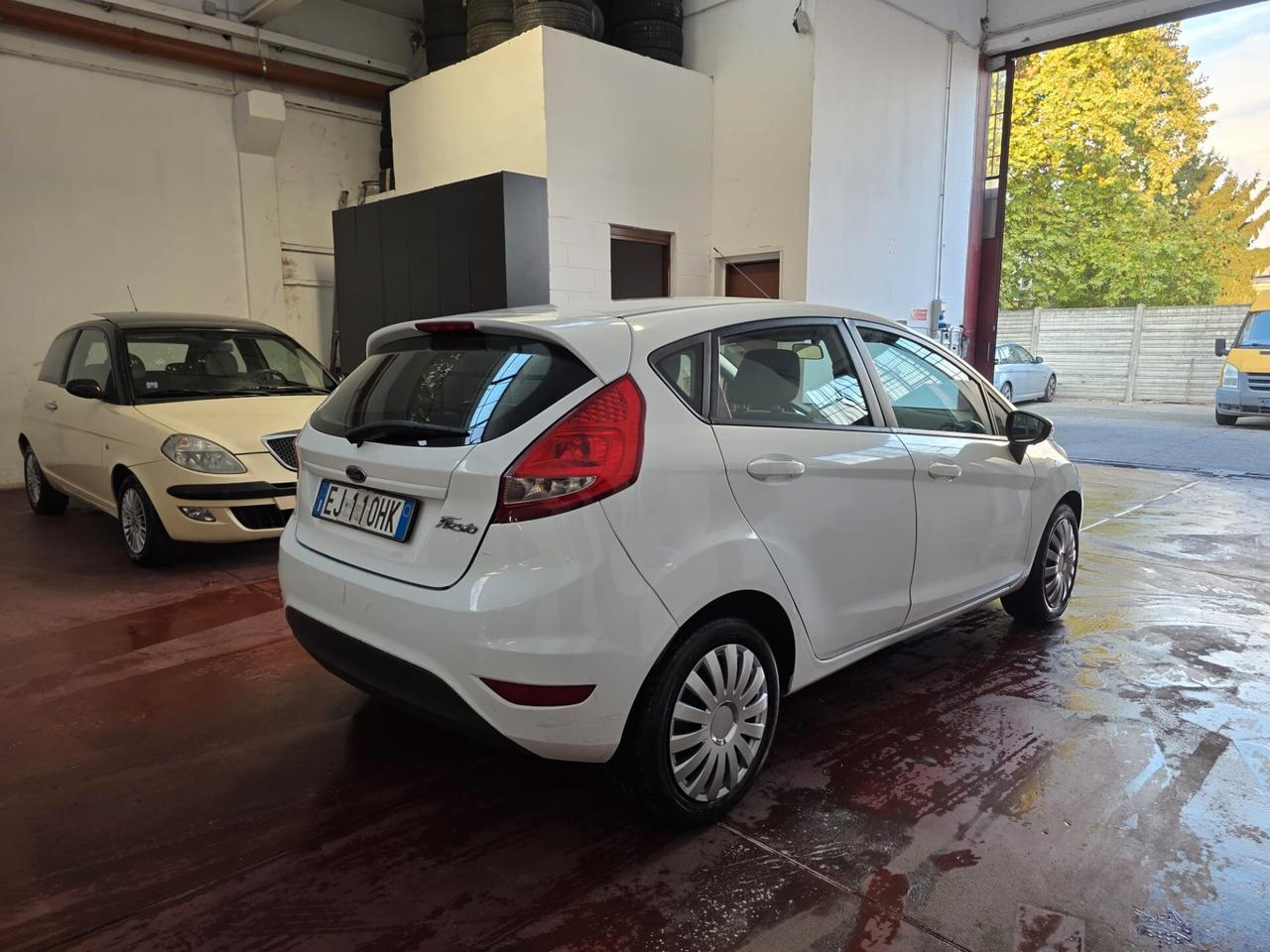Ford Fiesta 1.4 16V TITANIUM BUSNIESS GPL