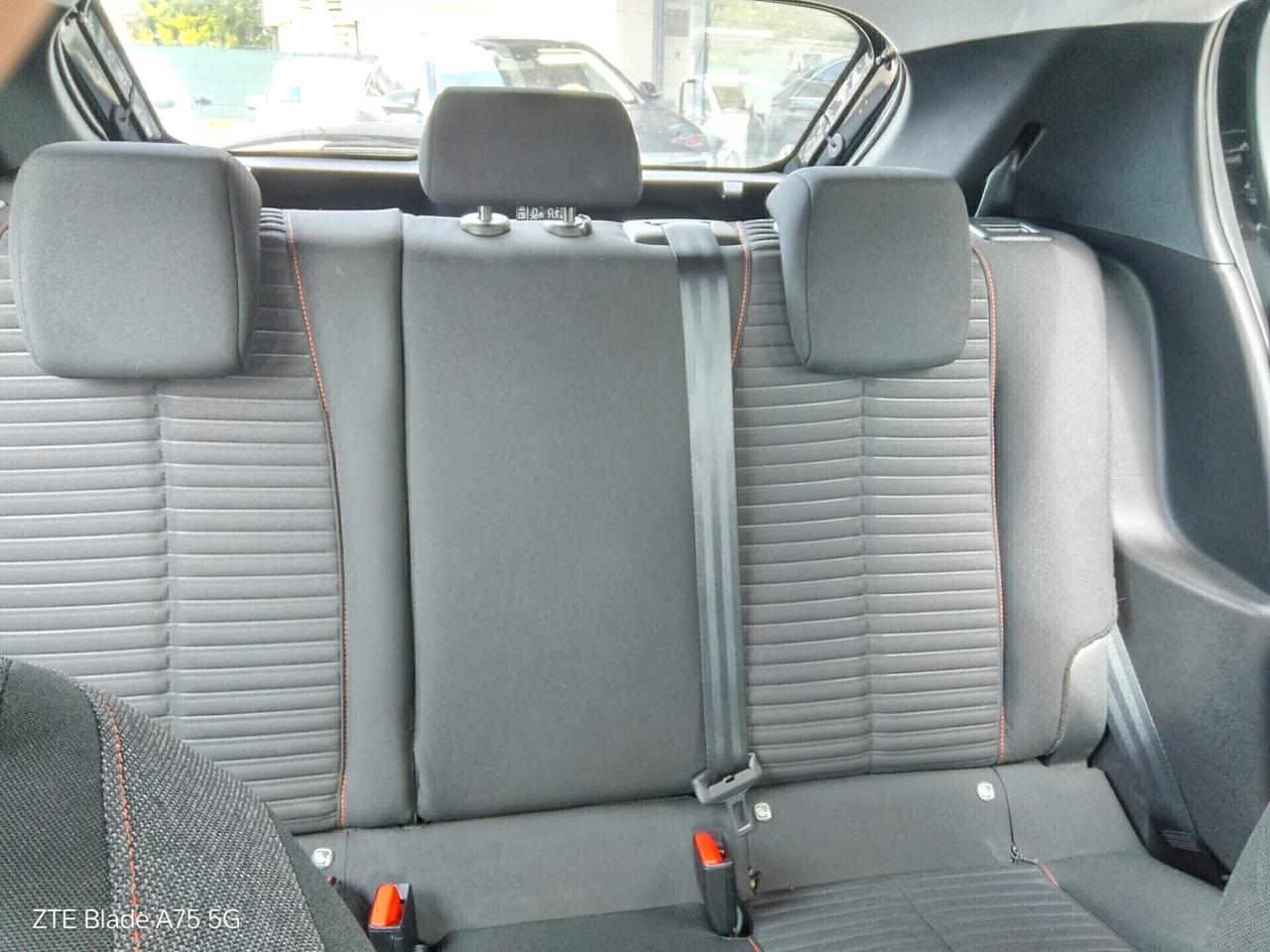 Peugeot 208 1.2 2020 neopatentati