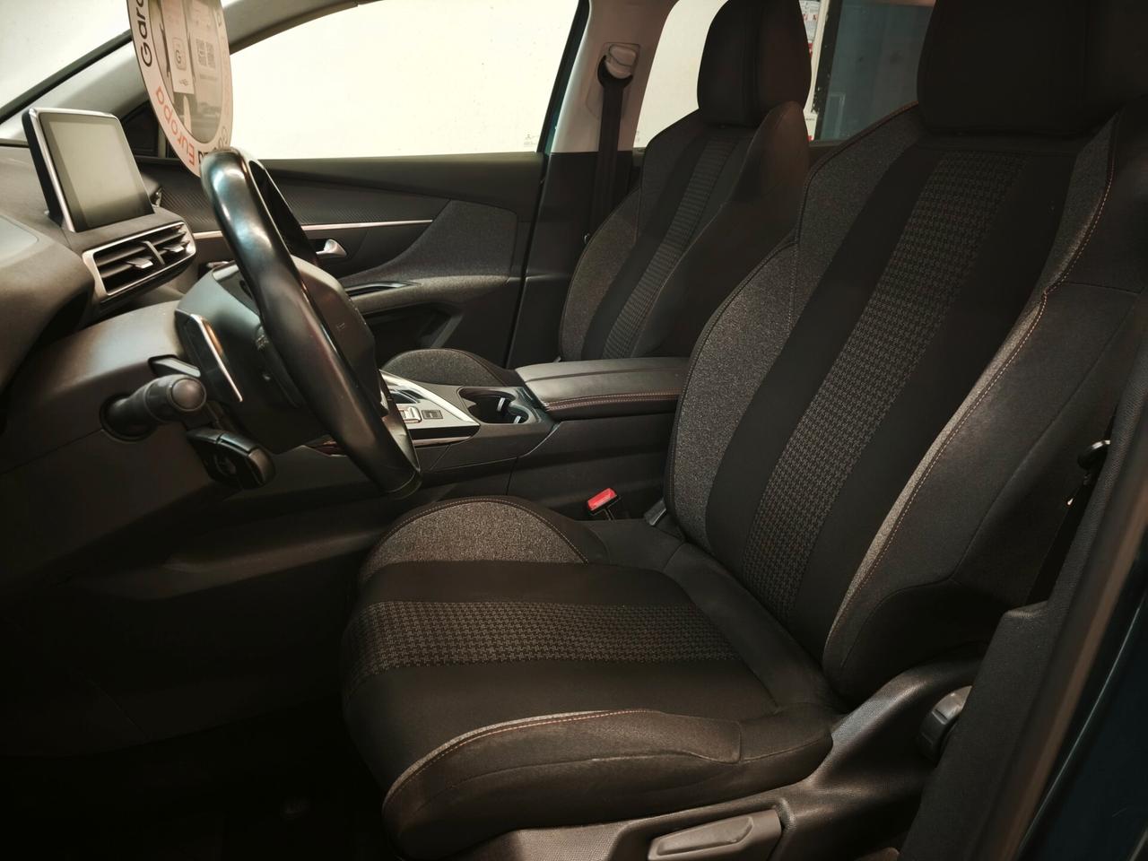 Peugeot 5008 Peugeot 5008 1.5 HDi 130 CV EAT8 Business