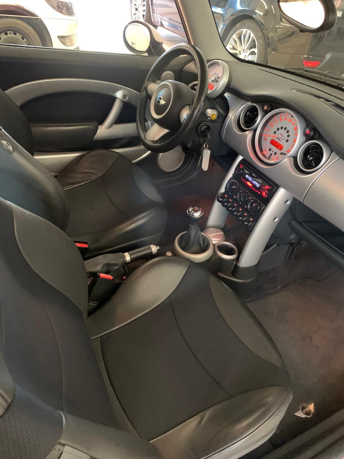 Mini 1.6 16V Cooper Park Lane