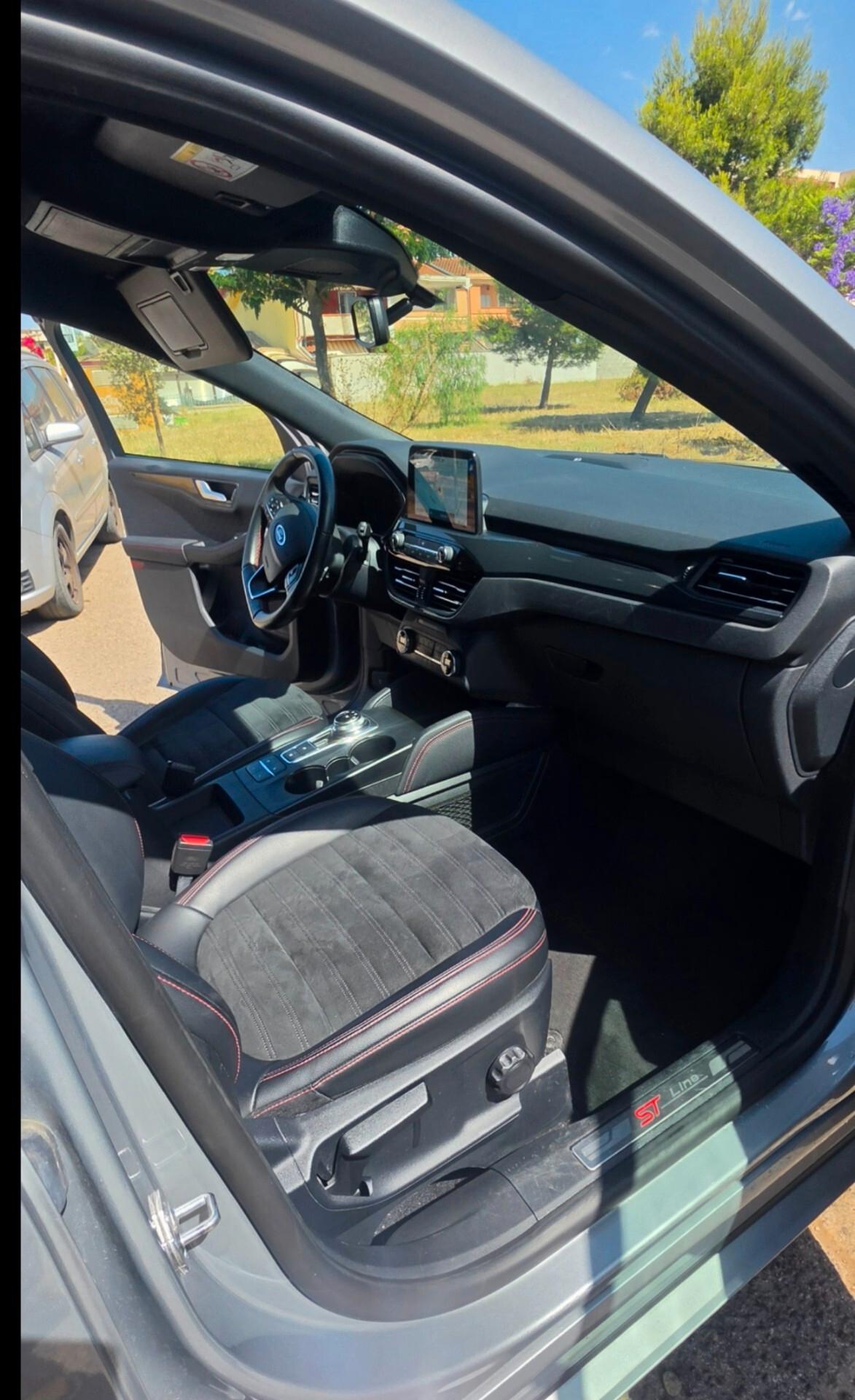 Ford Kuga 1.5 EcoBlue 120 CV 2WD ST-Line