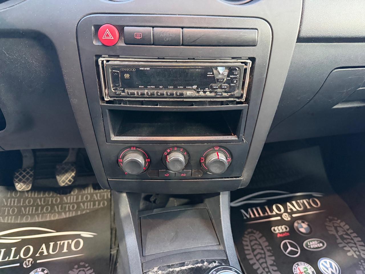 Seat Ibiza 1.2 12V 3p. Stella 33.000KM