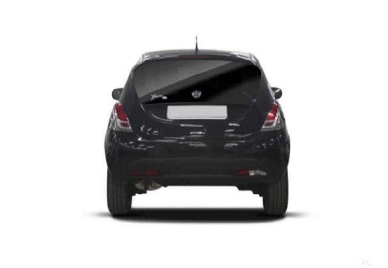 Lancia Ypsilon 1.0 FireFly Hybrid Oro