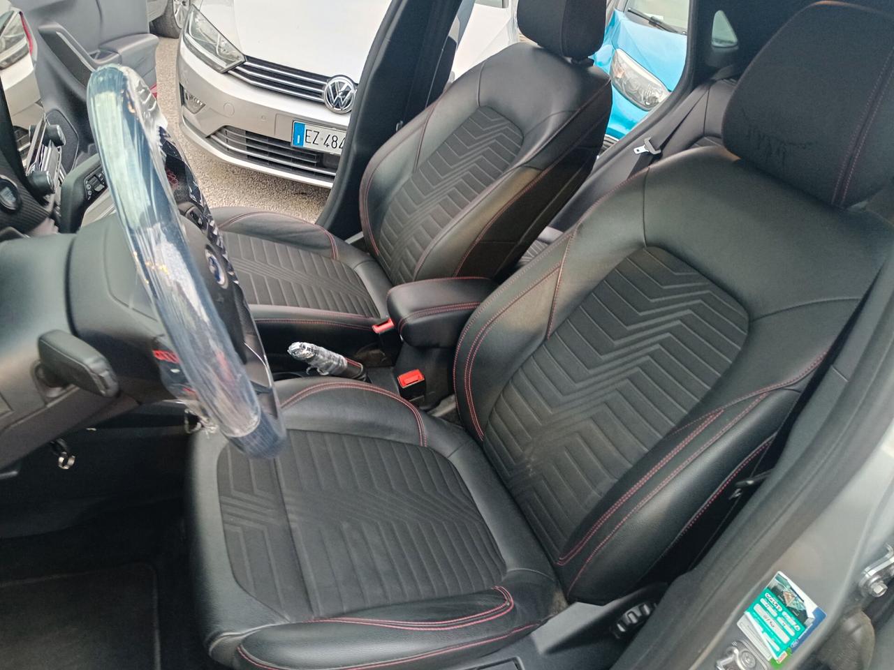 Ford Puma 1.0 EcoBoost Hybrid 155 CV S&S ST-Line X