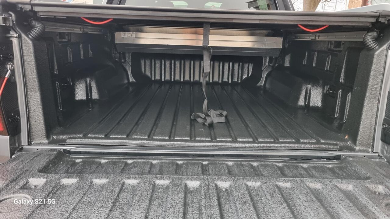 Ford Ranger 2.0 ECOBLUE DC Wildtrak 5 posti Autocarro 205 cv