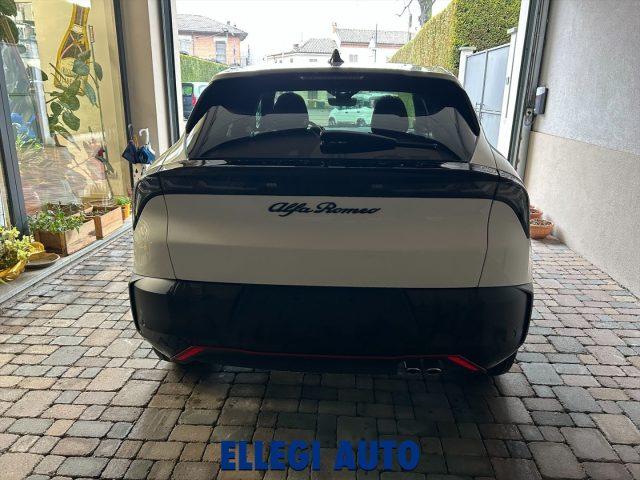 ALFA ROMEO Junior 1.2 145 CV Hybrid eDCT6 Speciale KM 0