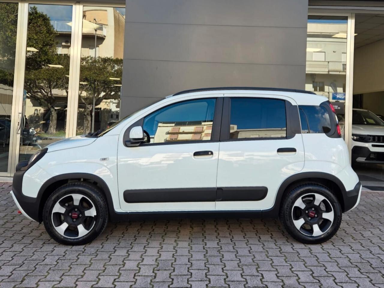 Fiat Panda Cross 1.0 FireFly S&S Hybrid