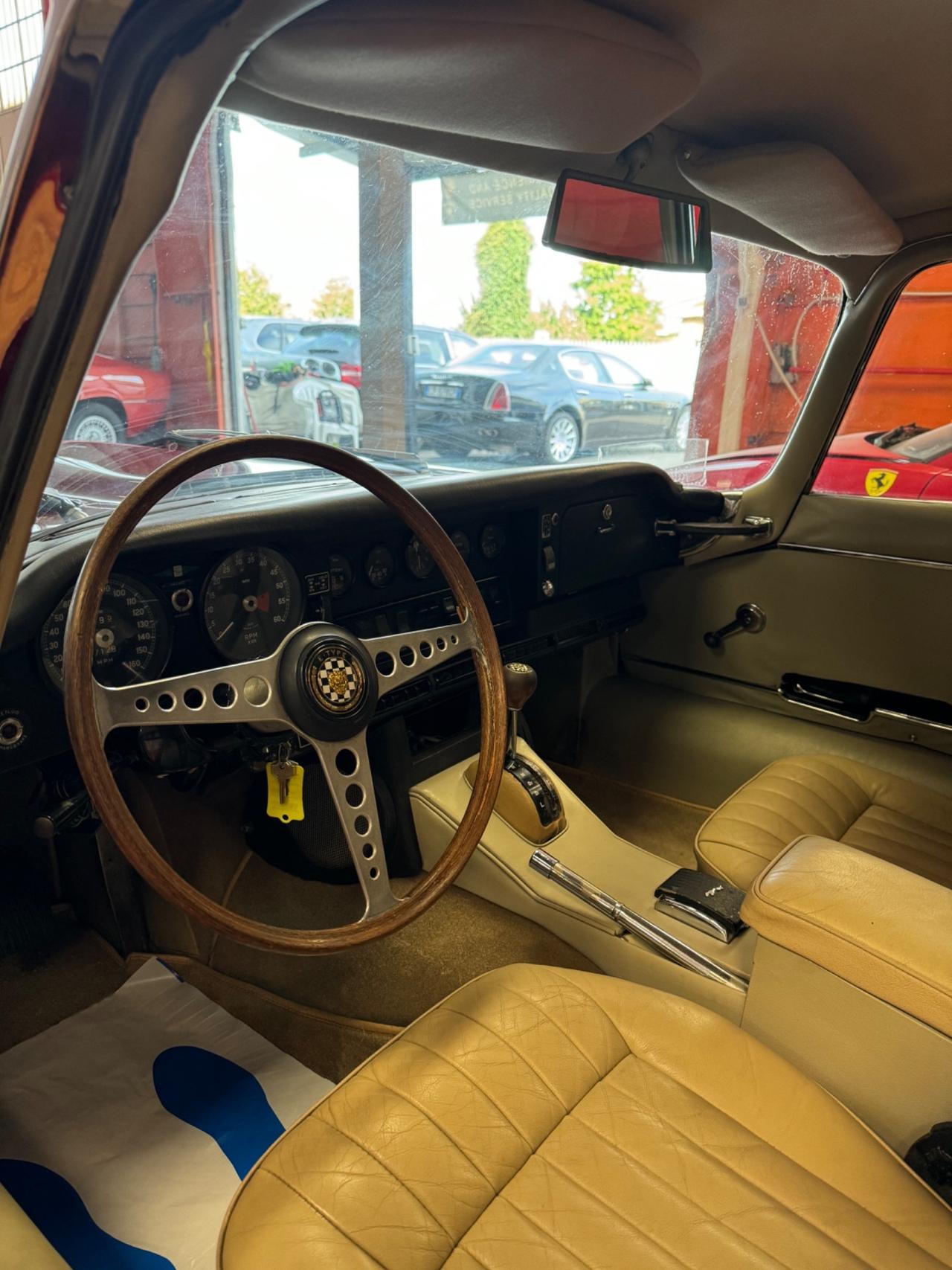 Jaguar E-Type 4.2 Coupe PERMUTE