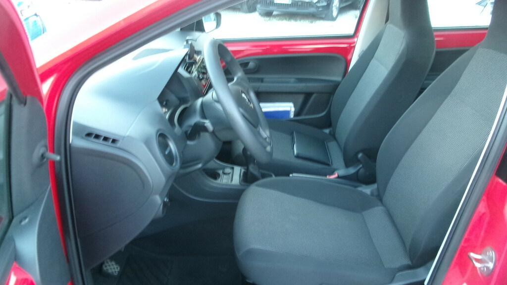 Volkswagen up! 1.0 BlueMotion Take !