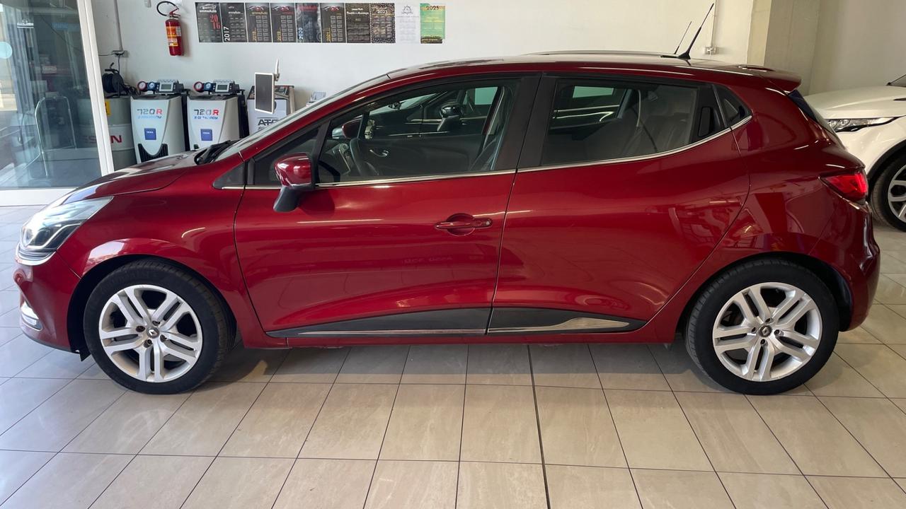 Renault Clio 1.2 75CV 5 porte Zen