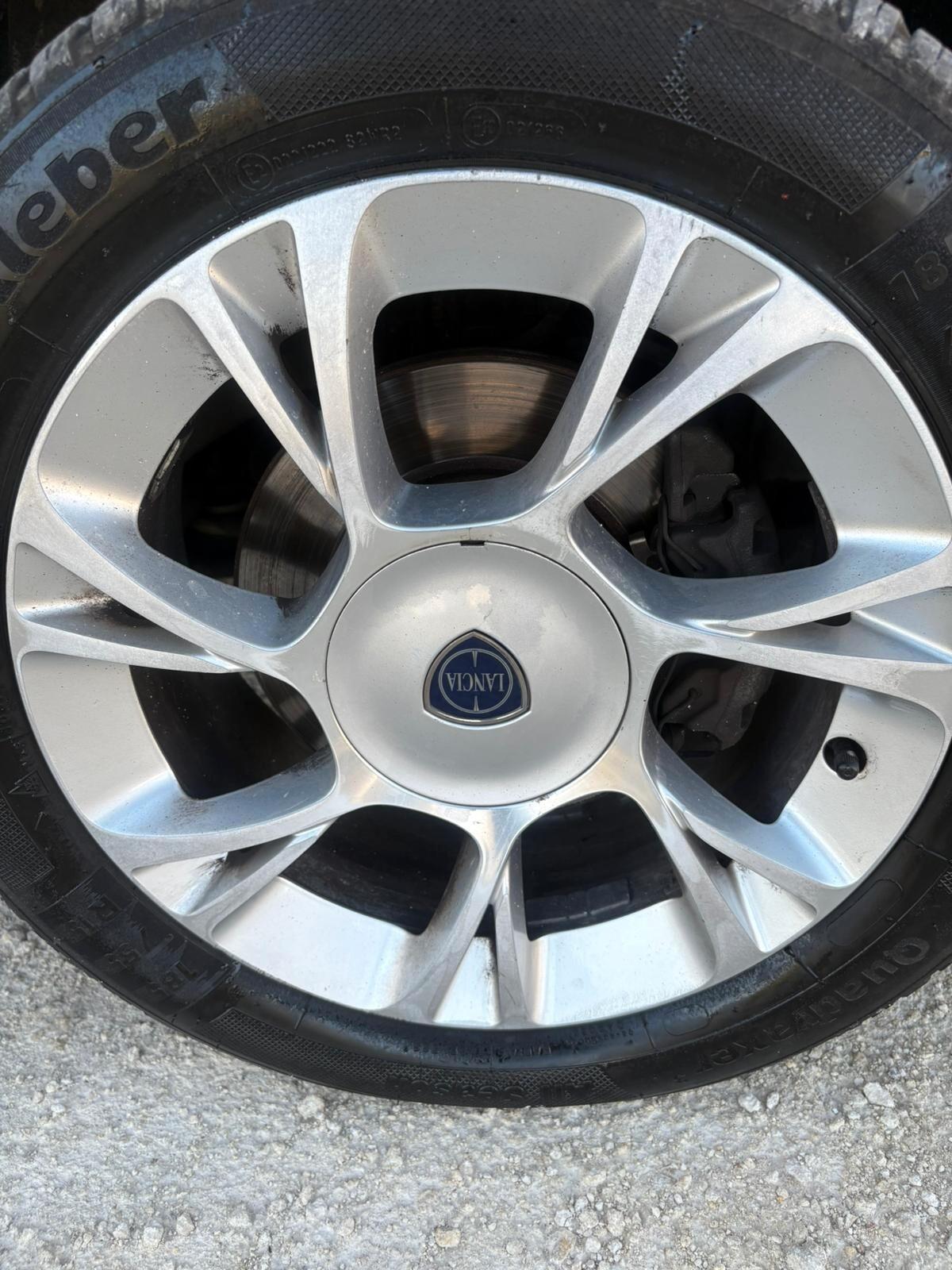 Lancia Ypsilon 1.3 MJT 16V 95 CV 5 porte S&S Gold
