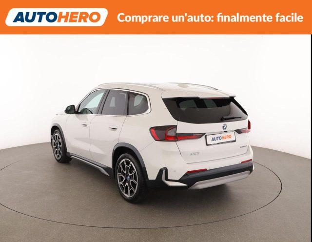BMW iX1 xDrive 30 xLine