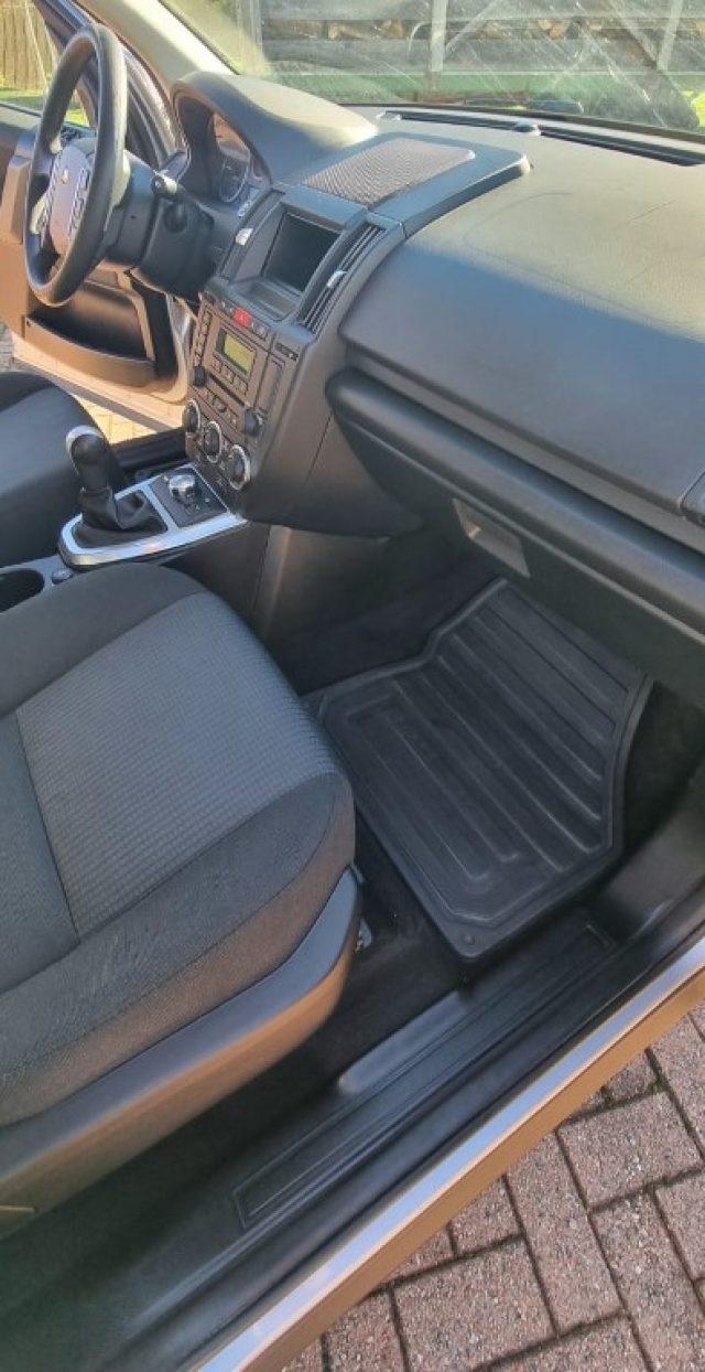 LAND ROVER Freelander 2.2 TD4