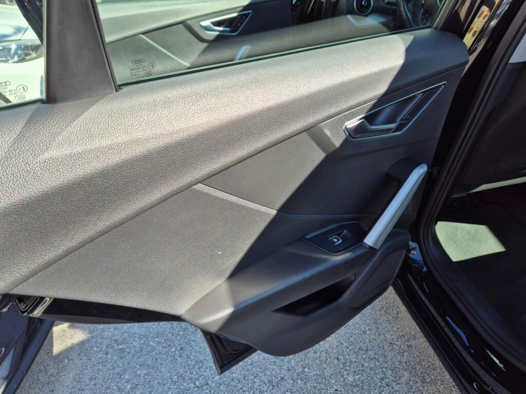 AUDI Q2 1.6 TDI 116CV MANUALE