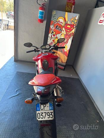 MV Agusta Brutale - 2005