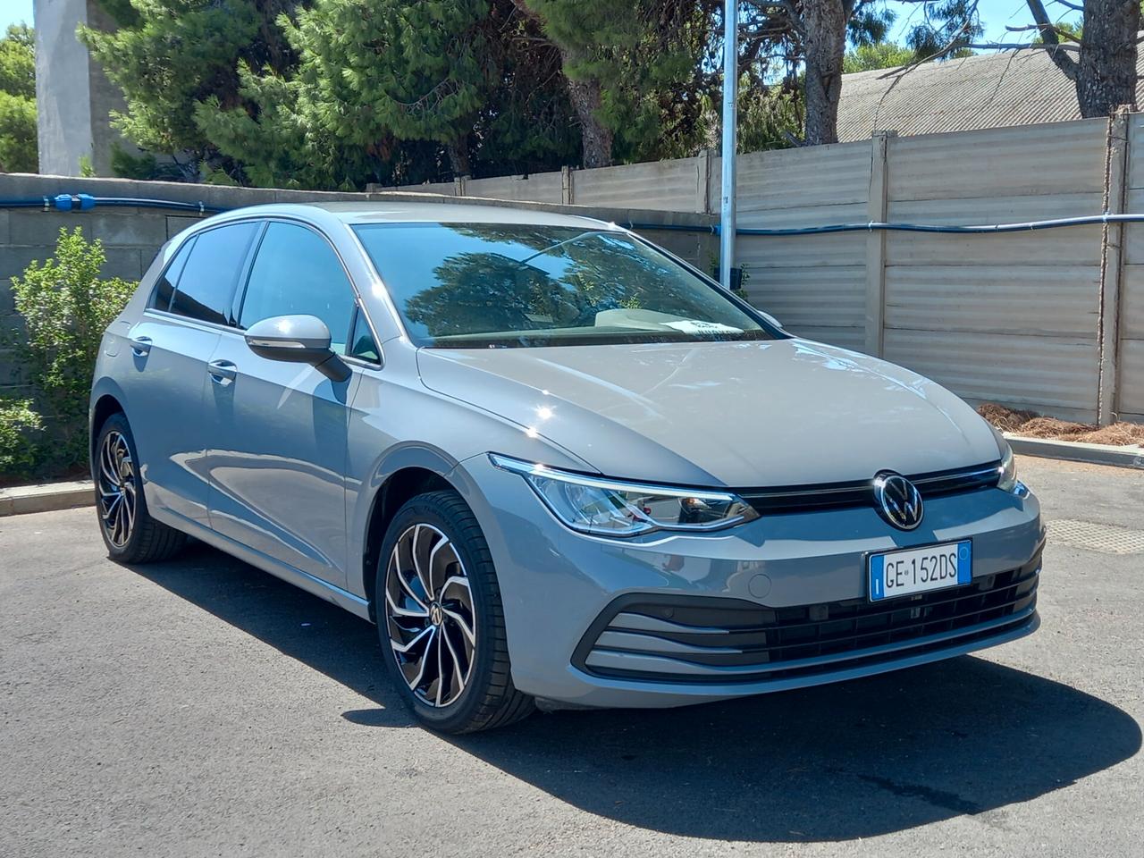 Volkswagen Golf 1.0 TSI EVO Life