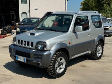 Suzuki Jimny 1.5 DDiS cat 4WD CLIMA BICOLOR PELLE CERCHI SNORKEL
