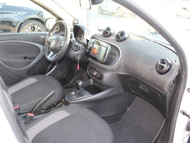 SMART ForFour EQ Pulse
