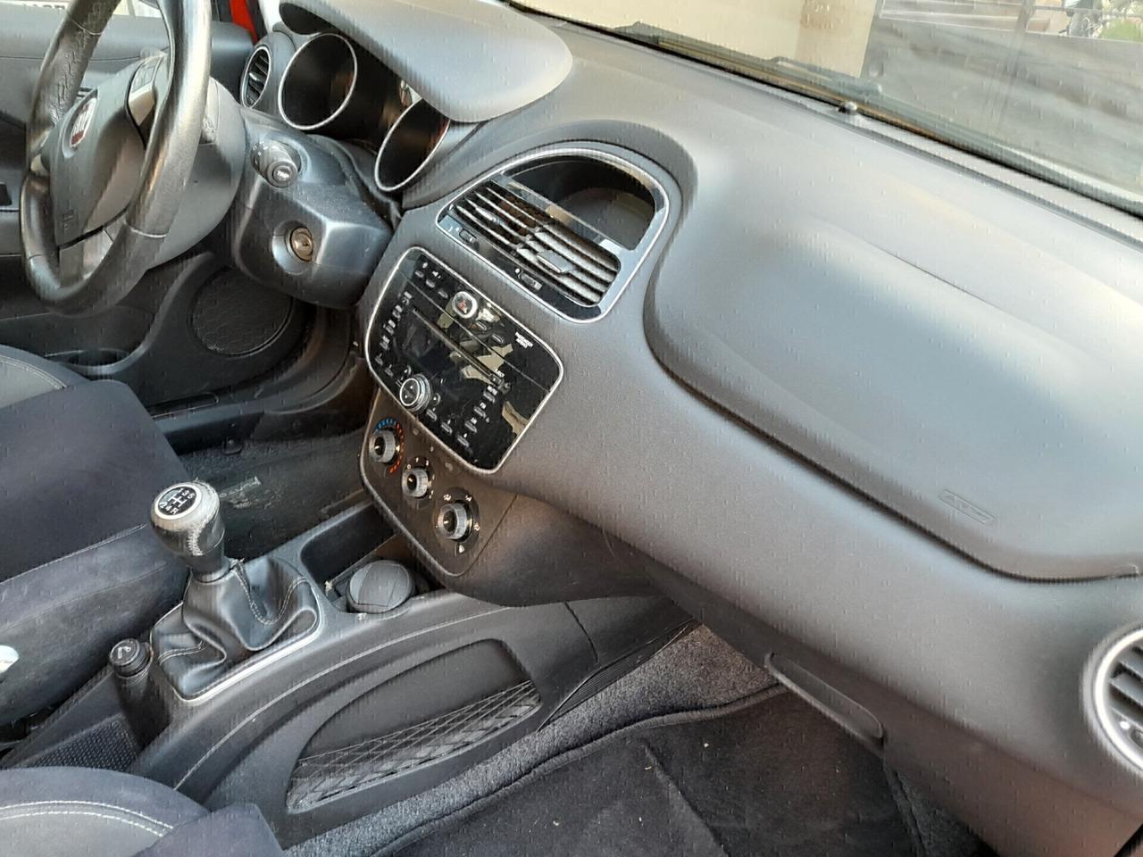 Fiat Punto 1.3 MJT II 75 CV 5 porte Lounge