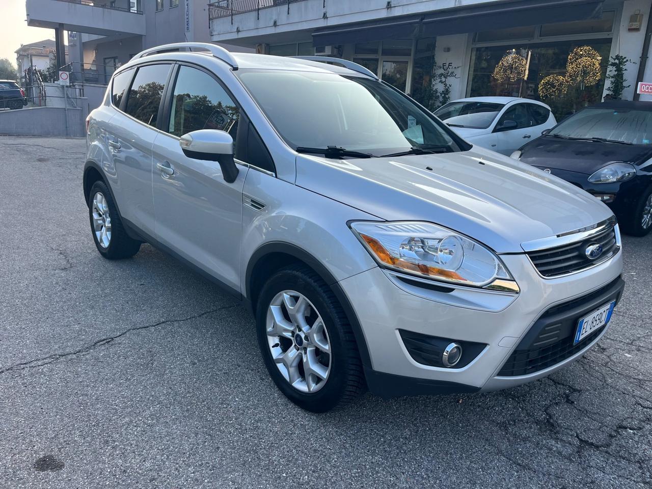 Ford Kuga 2.0 TDCi 163 CV 4WD Titanium DPF/Euro5A con FAP/unico proprietario
