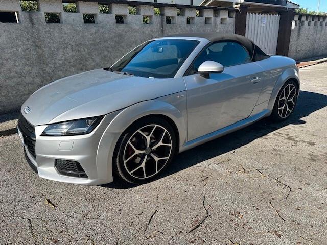 Audi TT Roadster 2.0 TFSI quattro S tronic line
